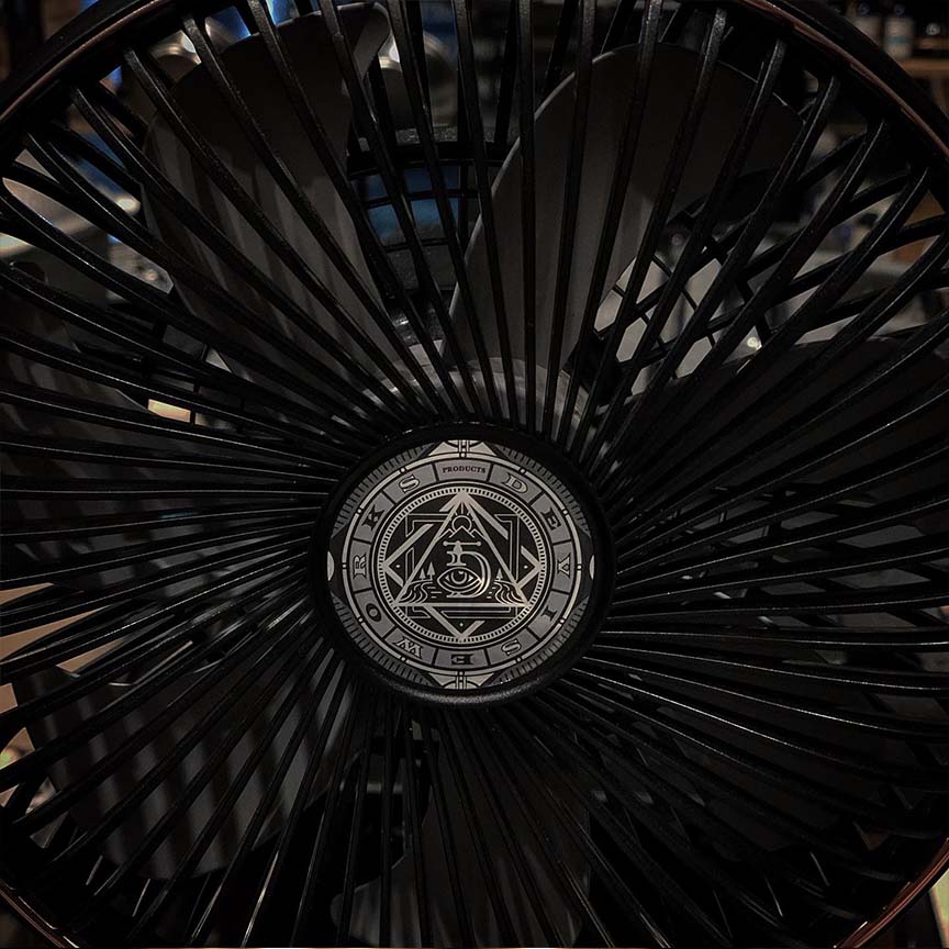 MANNAKA　ステッカー