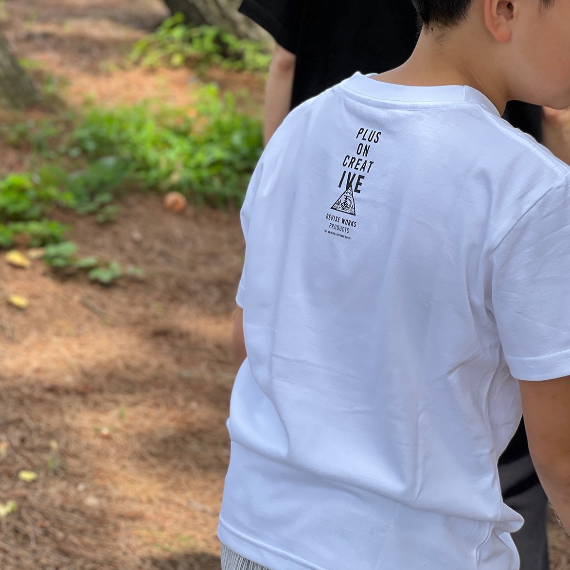 BASIC LOGO 白　T-SHIRTS