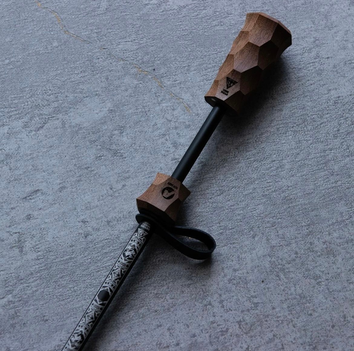 (2buy+1) DASI BLUSTER