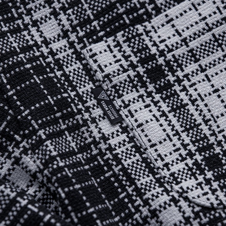 <予約商品>SIROKUROTSUKANAI SHIRT JKT