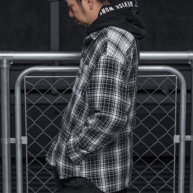 <予約商品>SIROKUROTSUKANAI SHIRT JKT