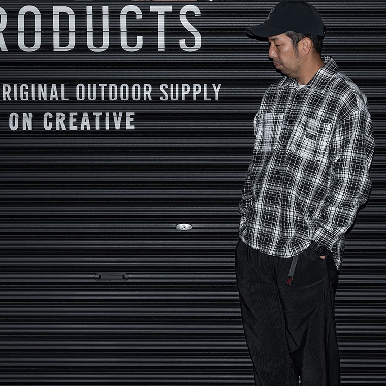 <予約商品>SIROKUROTSUKANAI SHIRT JKT