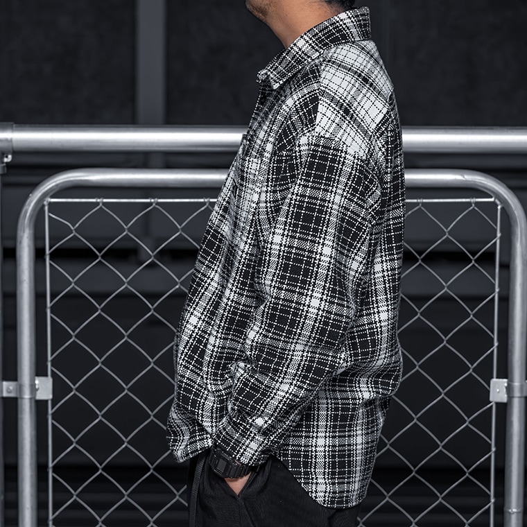 <予約商品>SIROKUROTSUKANAI SHIRT JKT