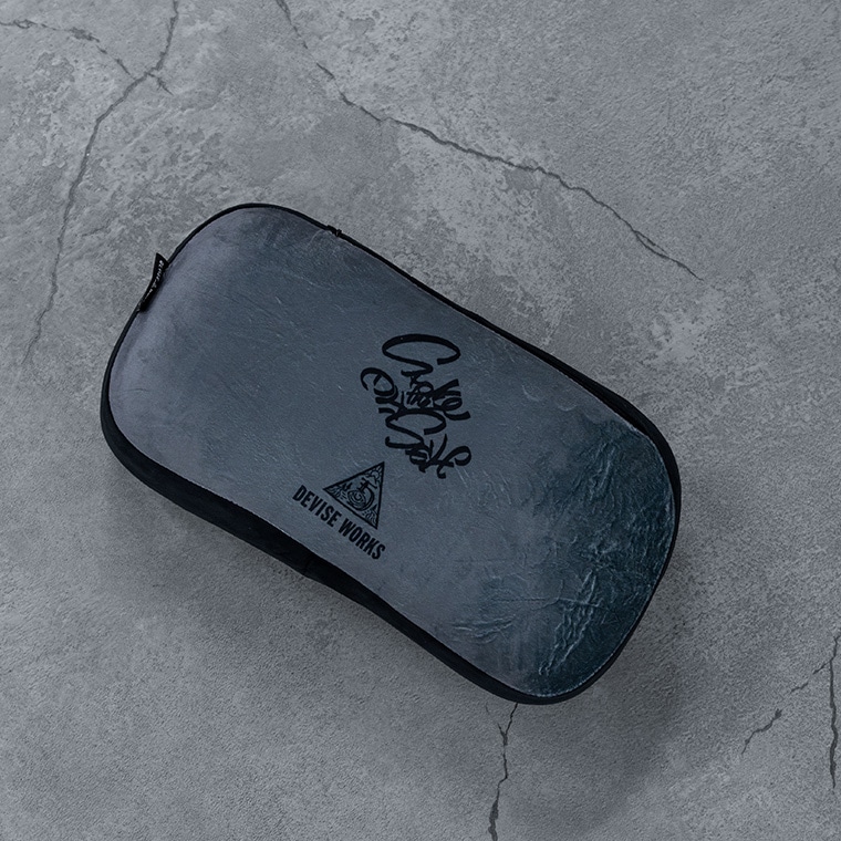 DEVISEロゴ　MAKURA