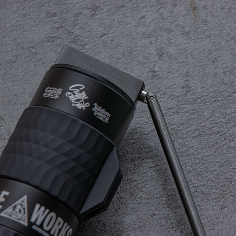 COFFEE MILL | DEVISE WORKS | キャンプ用品