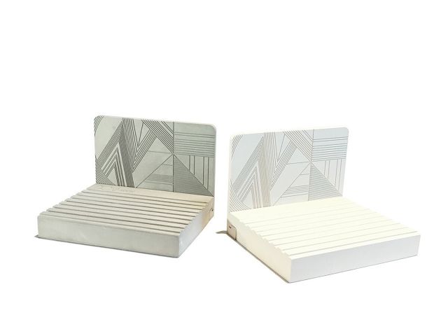 ��ORIGINAL �����ڿ��֤���ǭ�ѿ������� / Waterbowl station L