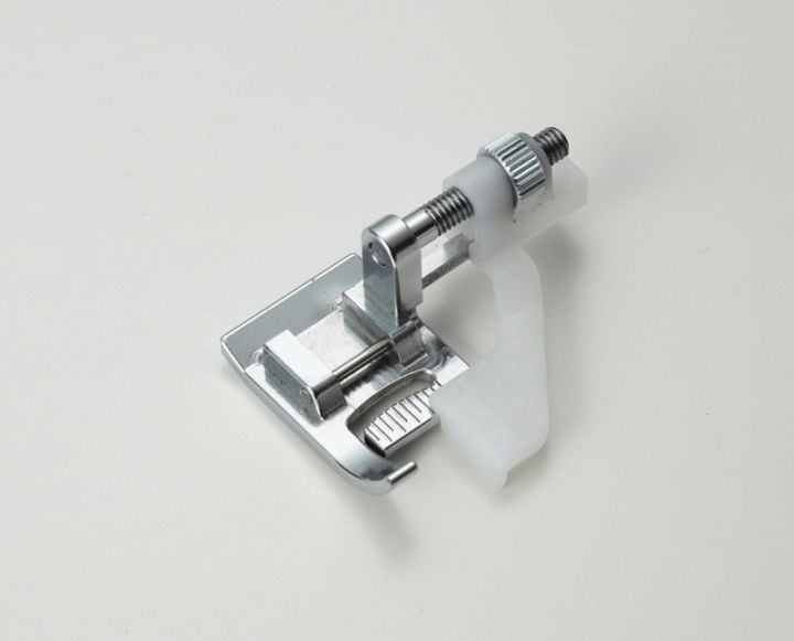 端ミシン押さえ