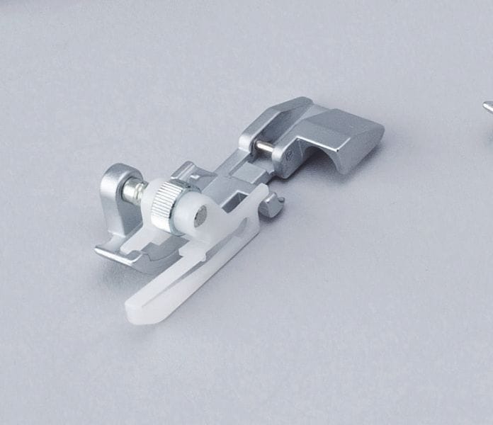 すそ引き押さえ