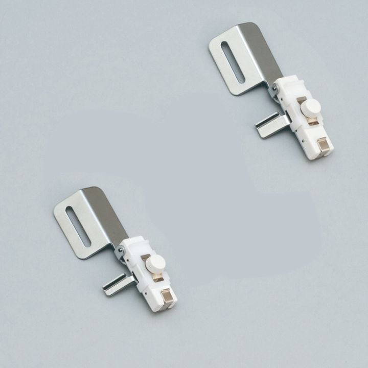 ゴムテープ付け押さえ