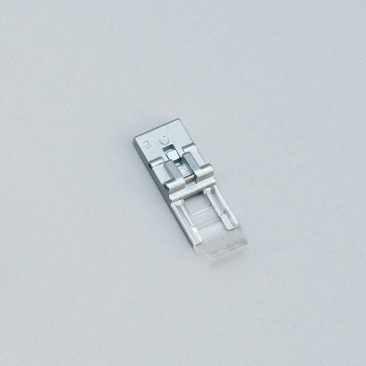 透明カバーステッチ押さえ