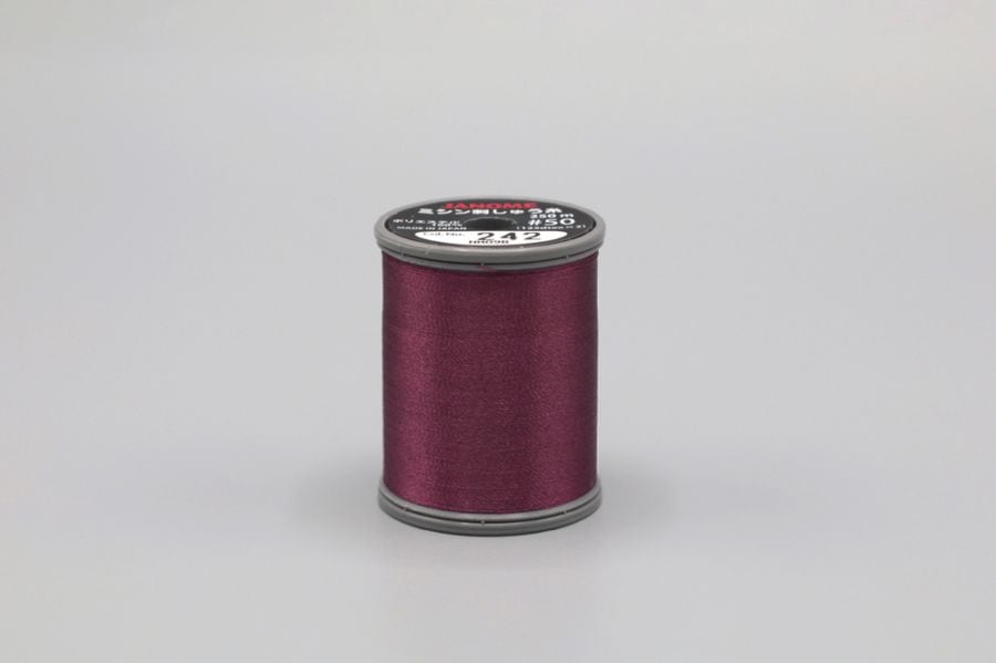 ミシン刺しゅう糸　ブドウイロ(No.242)