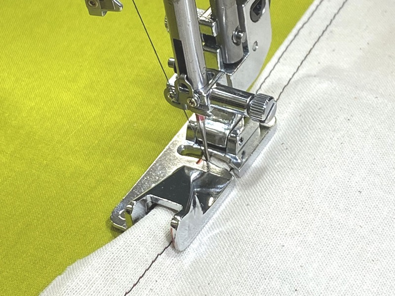 折り伏せぬい押さえ（仕上がり幅9mm）