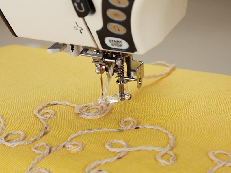 フリーモーションカウチング押さえ