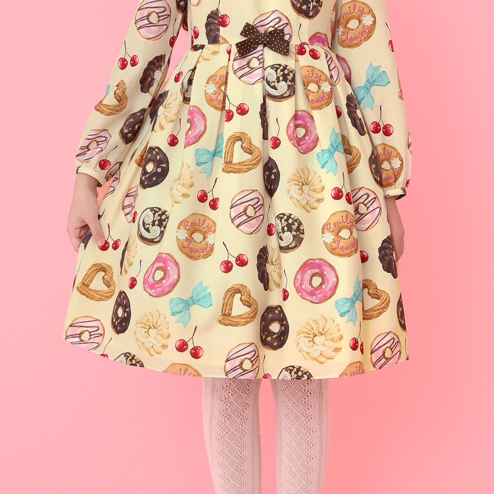 manyɡʥĥԡ(many donuts dress)