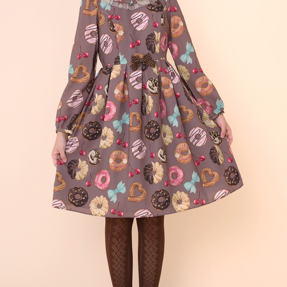 manyɡʥĥԡ(many donuts dress)