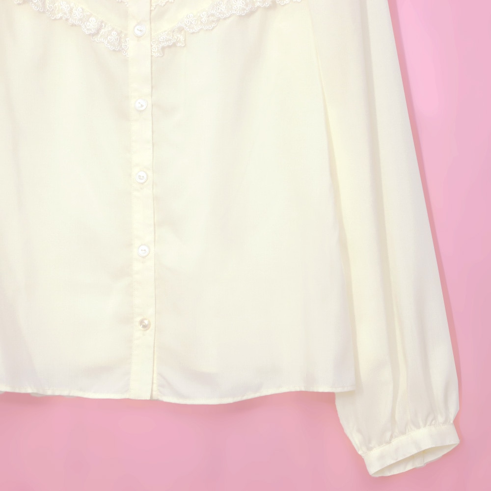 åե륫顼֥饦 (collar ruffle blouse)