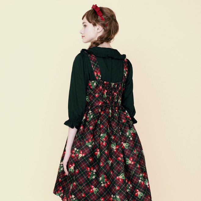 ���������ԥ󥿥å��졼���֥饦�� (square pintuck lace blouse)