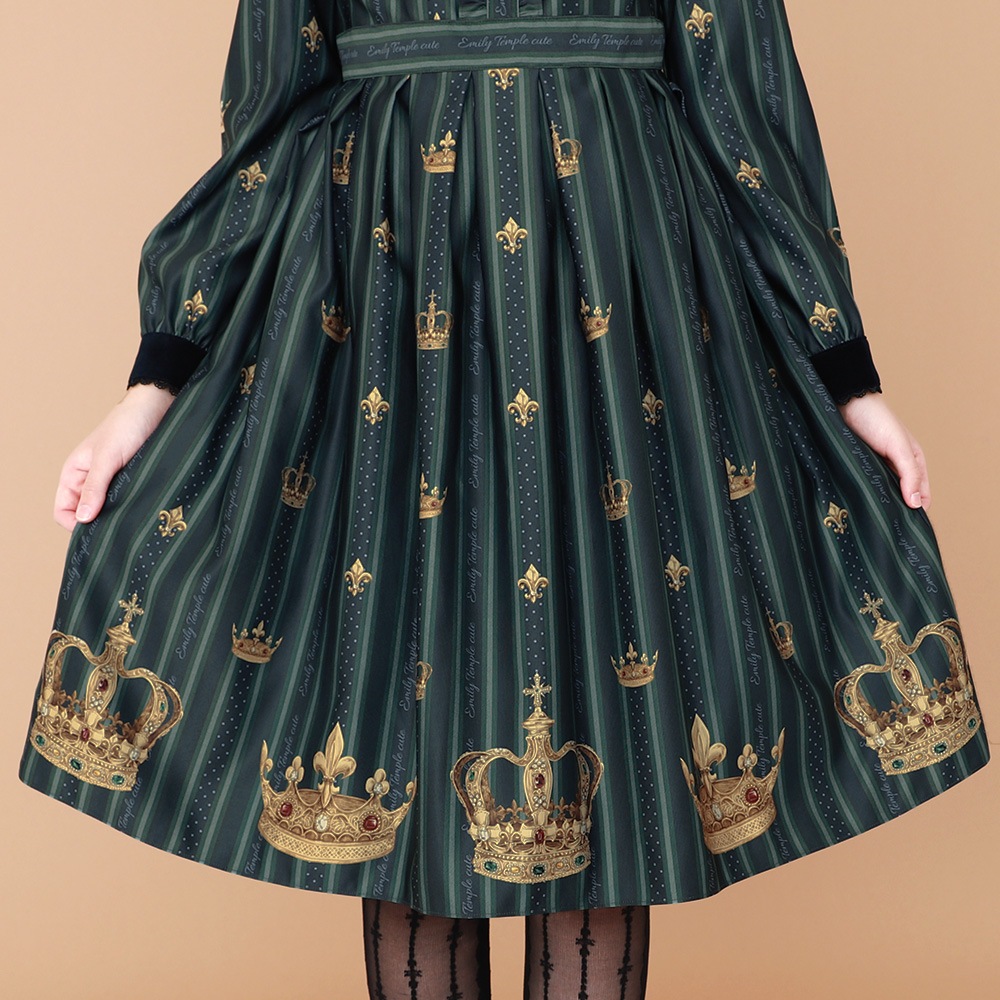 쥸CROWN ԡ (regimental CROWN dress)