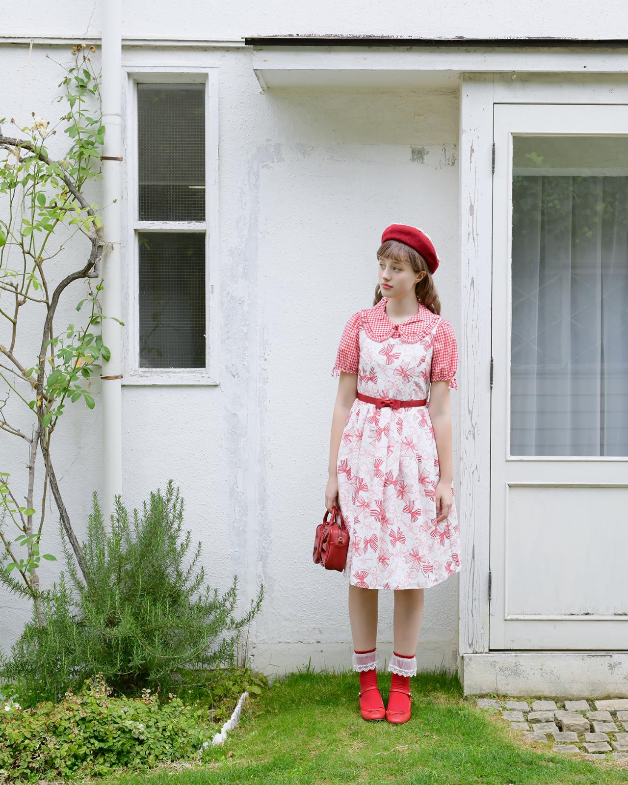 Emily Temple cute ノースリーブワンピース いちご ストロベリー