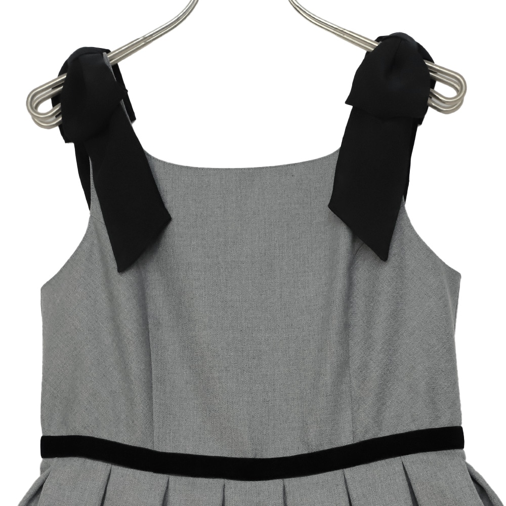 Holiday�Ρ����꡼�֥��ԡ���(Holiday sleeveless dress)