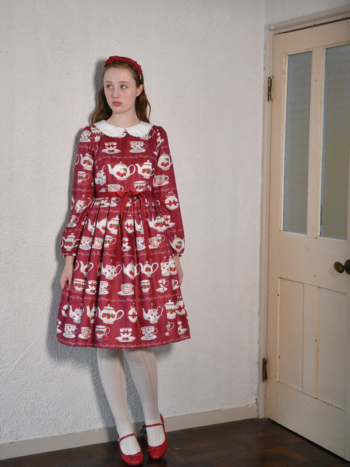 Reservation】Tea Cabinetワンピース (Tea Cabinet dress) | ONE PIECE