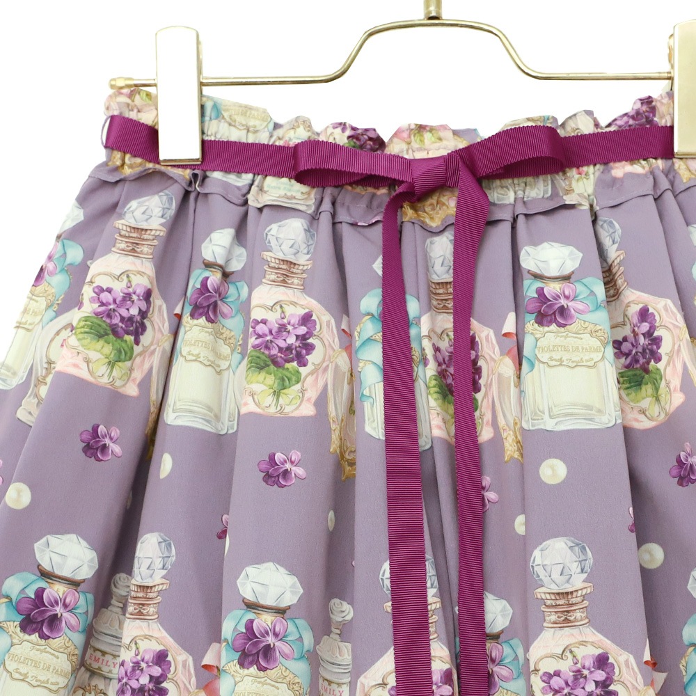 �� Reservation ��Boudoir Bottles�������� (Boudoir Bottles skirt)