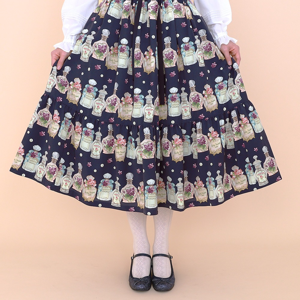 �� Reservation ��Boudoir Bottles�������� (Boudoir Bottles skirt)