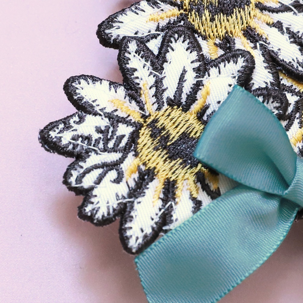 triple margueriteå(triple marguerite hair clip)