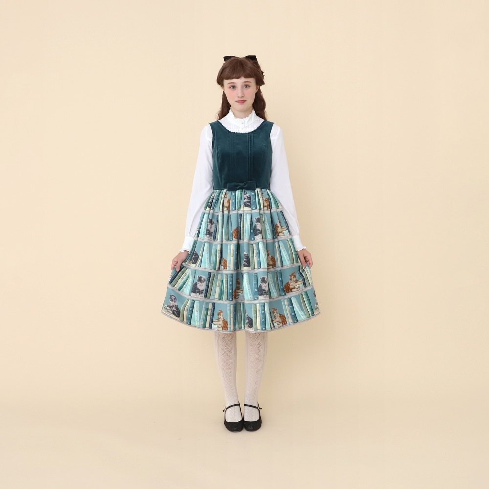 子猫と本棚 ノースリーブワンピース (Kitten library sleeveless dress