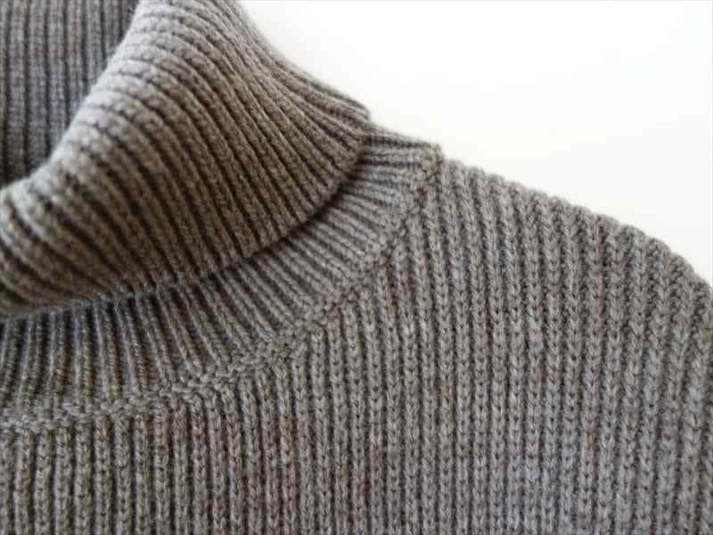 comm.arch. コムアーチ タートルニット comm. arch. コムアーチ/ Hand Framed High Neck PO / サンダル
