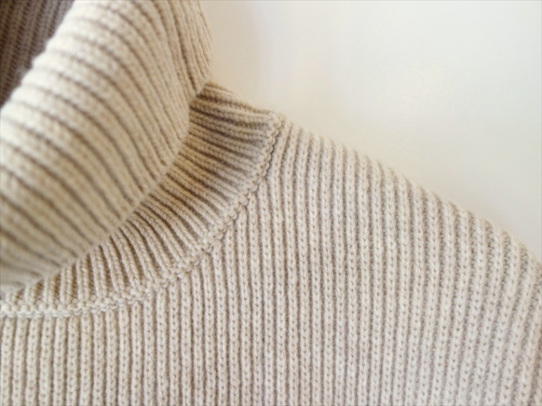 トップス comm.arch Hand Framed High Neck P/O comm. arch. コムアーチ/ Hand Framed High Neck PO(Ladies')/ ライト
