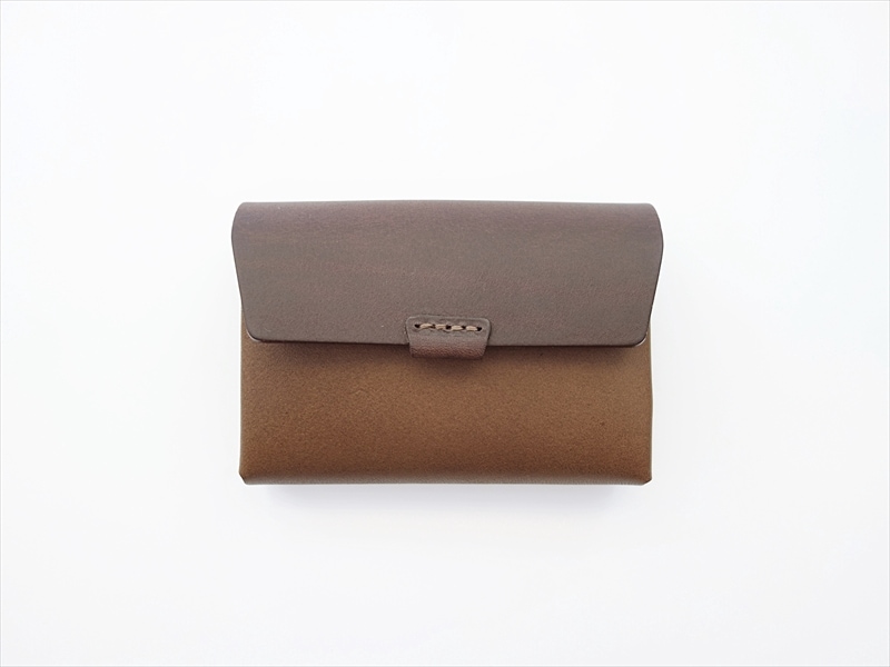 【新品未使用】.URUKUST / ウルクスト / しかくの革財布 URUKUST / ウルクスト / しかくの革財布 - 北欧、暮らしの道具店