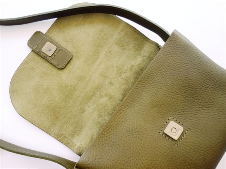 Kate Sheridan ケイト シェリダン/ Orbed Tab Bag/ オリーブ | すべて