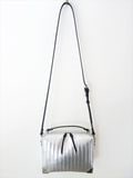 beta post���١����ݥ���/ alumic container bag/ �֥�å�