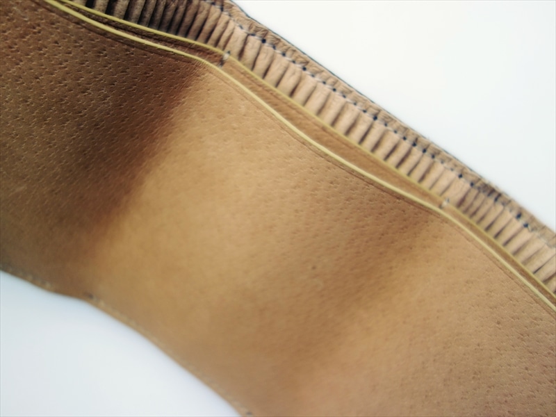 beta post���١����ݥ���/ cardboardic trifold wallet/ �֥�å�