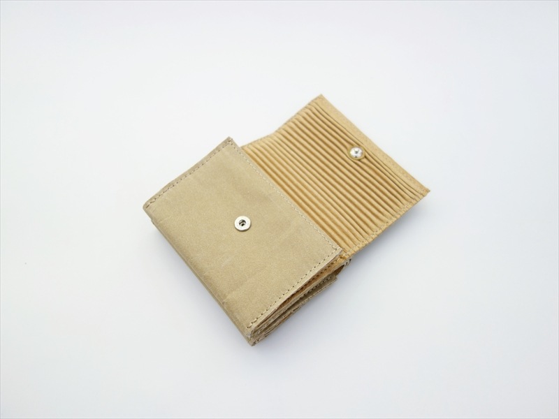beta post���١����ݥ���/ cardboardic trifold wallet/ �١�����