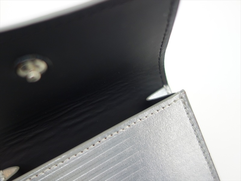 beta post���١����ݥ���/ steelic trifold wallet/ �֥�å�