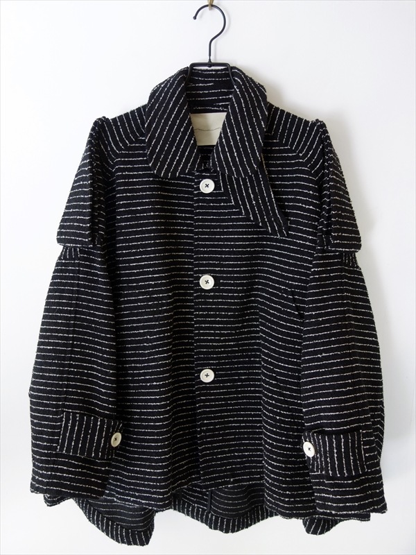 written by����ȥ���Х�/ Deformed coat/ �֥�å��ߥۥ磻��