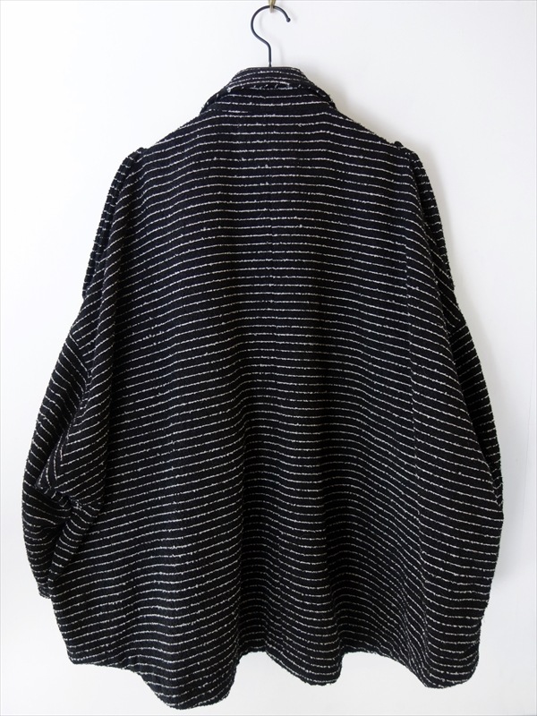 written by����ȥ���Х�/ Deformed coat/ �֥�å��ߥۥ磻��