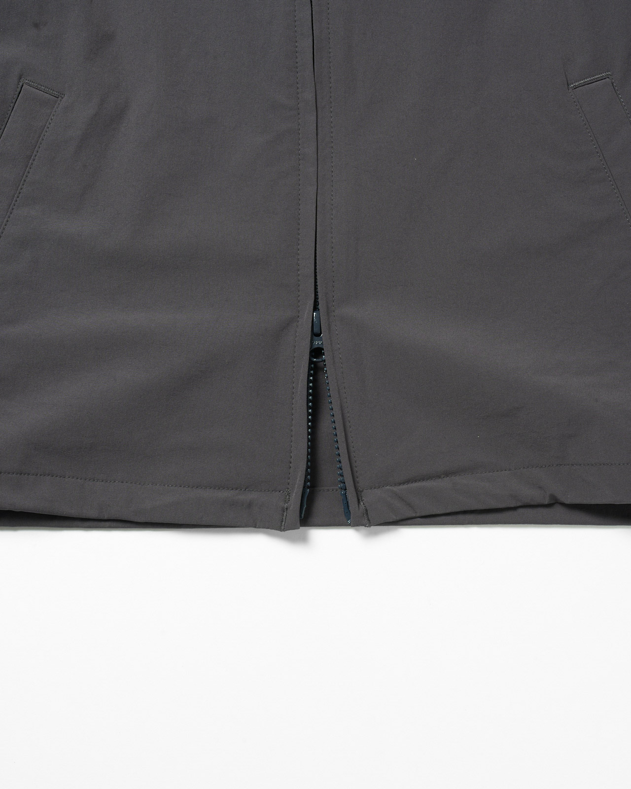 【L's】ZIP BLOUSON＆T-SHIRT＆SKIRT SET UP　NYLON・POLYURETHANE/ジップブルゾン＆スカートセットアップ　ナイロン・ポリウレタン