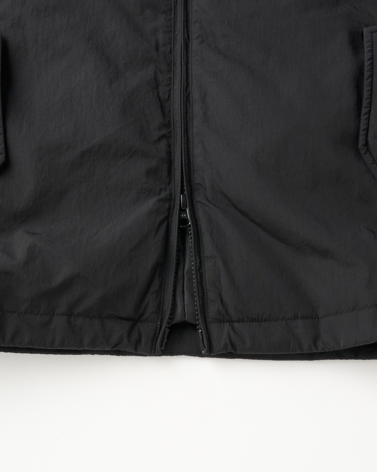 【UNISEX】PADDED ZIP JACKET/パデットジップジャケット