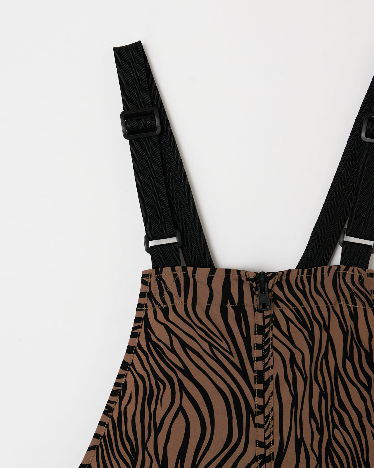 L's】FRONT ZIP SALOPETTE OP ZEBRA NYLON・POLYURETHANE