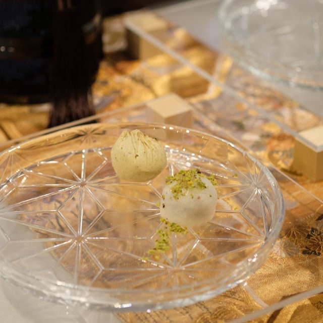 麻の葉模様　ガラスプレート　24ｃｍ