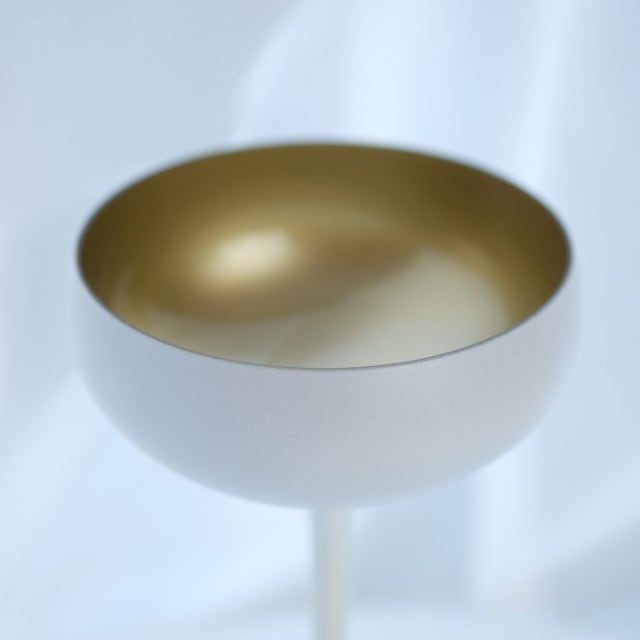 ドイツ製　ソーサー　マットホワイト×ゴールド