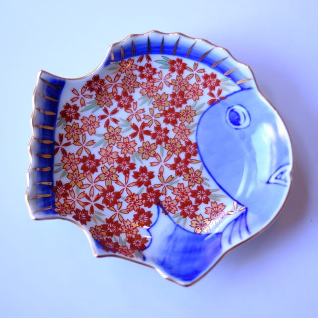 波佐見焼　桜詰　鯛型小皿