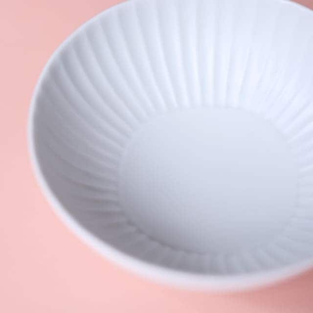 波佐見焼　白マット　しのぎ　小鉢