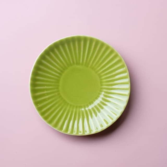 波佐見焼 　若草釉　しのぎ　小皿