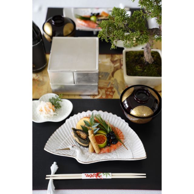 鶴ラスター 向付 ｜ 四季折々のおしゃれな和食器通販サイト FOURGRACE