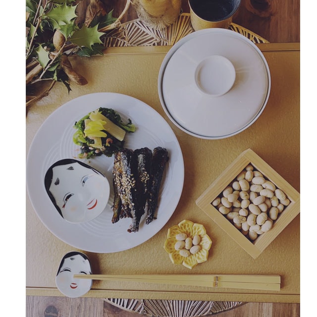 有田焼　錦おふくさん　箸置き