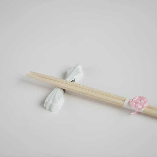 波佐見焼　のし型　箸置き（銀）